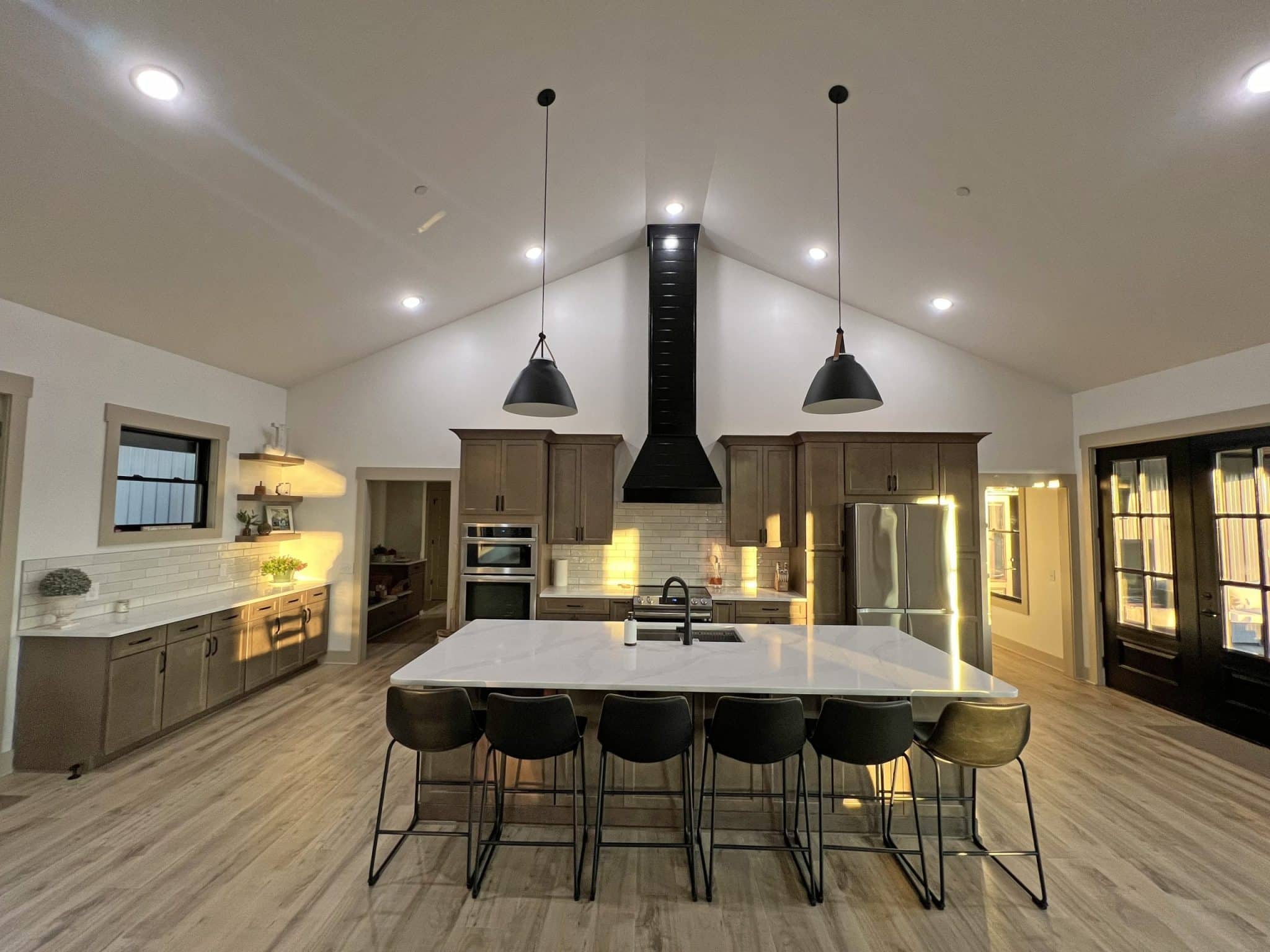 Warm Transitional Kitchen Kitchen Remodel by Guthrie Kitchen And Bath Plus project photo
