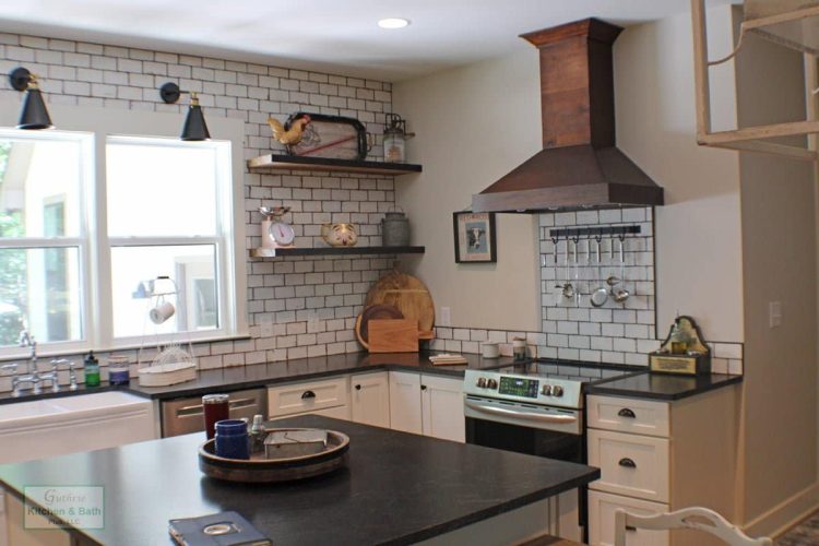 kitchen design with chimney hood